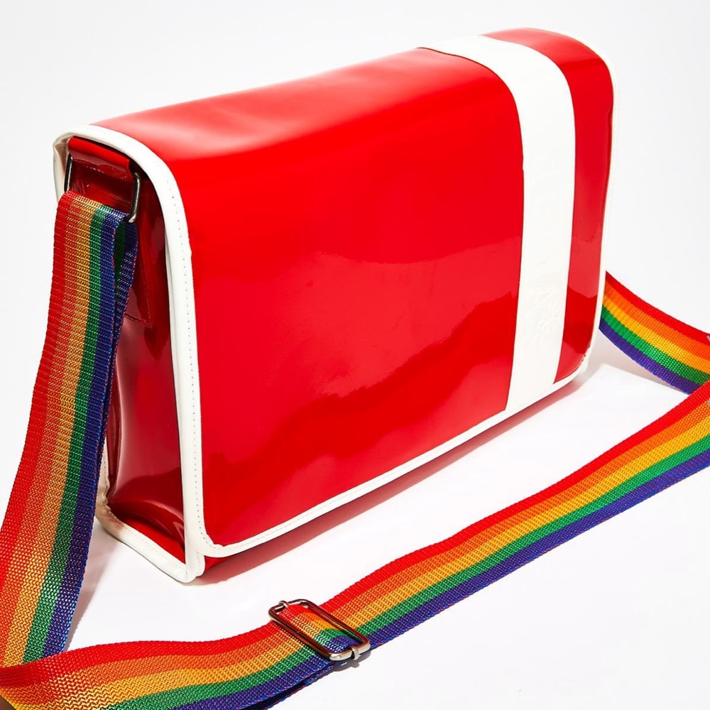 Delias Messenger Bag